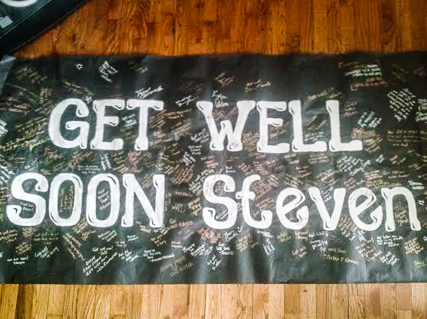 Megan+Murley+made+a+get+well+banner+for+her+uncle%2C+Steven+Utash.+About+150+people+signed+the+banner.%C2%A0
