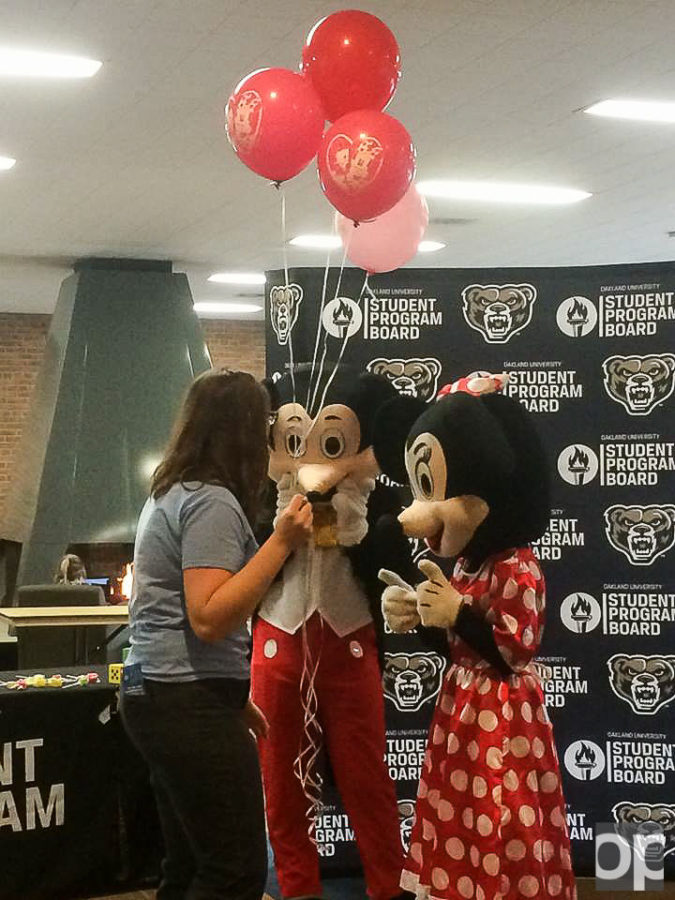 On Friday, Jan. 8, the Student Program Board promoted tickets to its annual spring break trip. Mickey and Minnie invited students to get more information on the trip to Walt Disney World resorts in Orlando, Florida. 