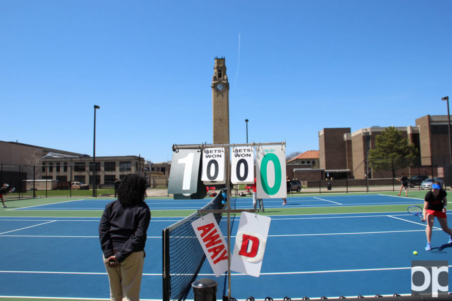 Oakland University Tennis won 5-2 against University of Detroit Mercy on Saturday, April 23 at the away match. 