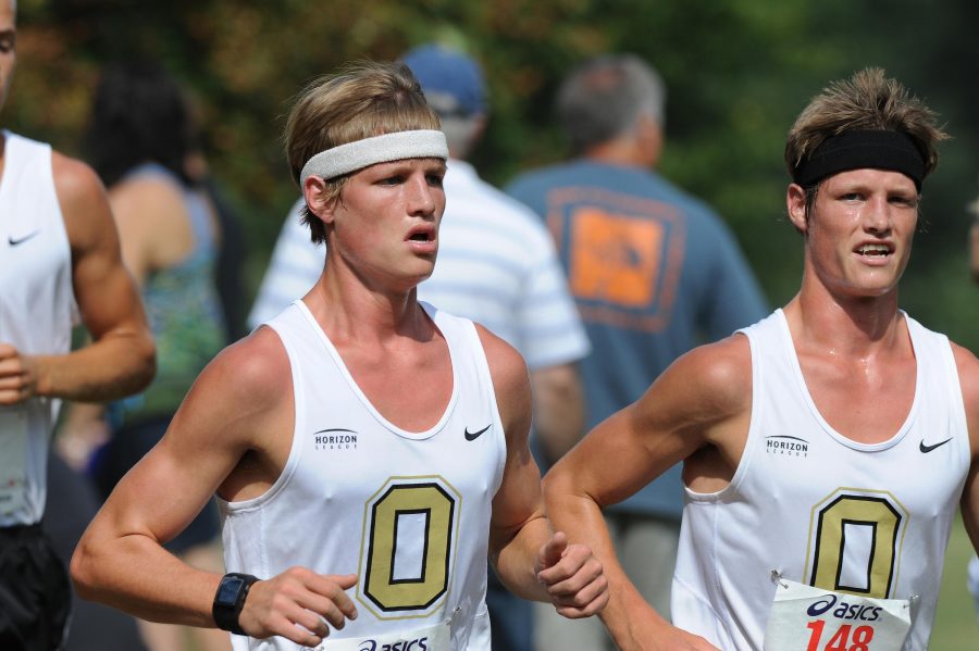 Jacob and Andrew Bowman of the Golden Grizzlies redshirted for the 2016-17 season. 