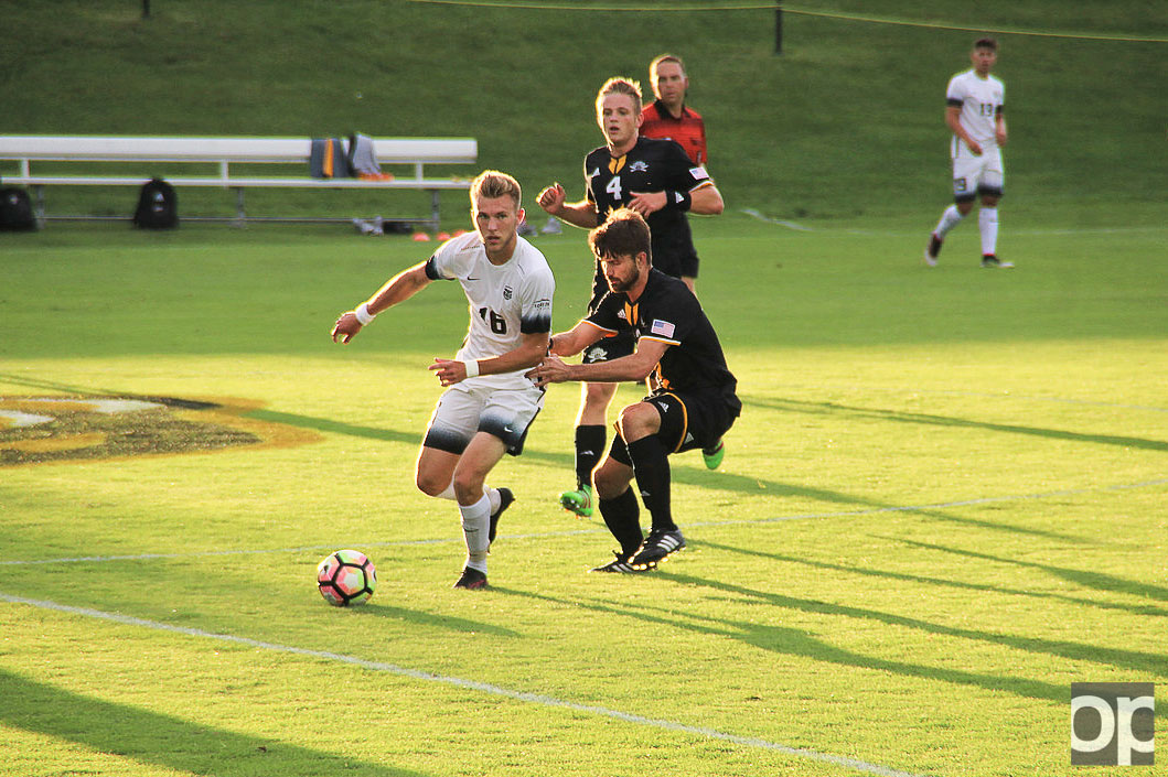 Alex Serwatka scored the game-winning goal in the 2nd minute of the second overtime giving Oakland a 3-2 win in the first league game against Northern Kentucky.