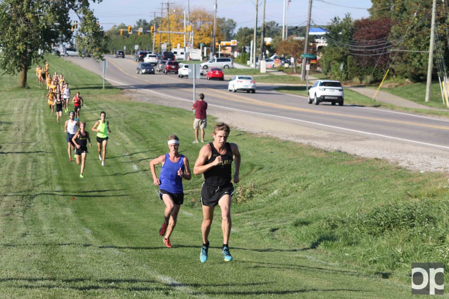 Bryce Stroede of the Oakland University men’s Cross Country comes in first with a time of 18:41.3 for the 6K.
