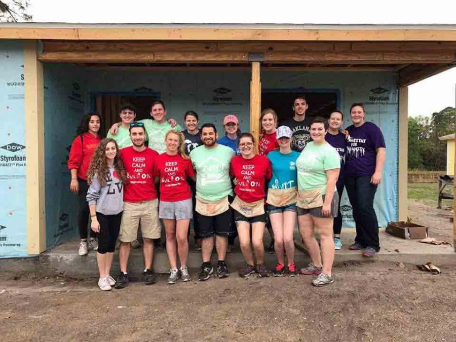 Volunteers+from+Habitat+for+Humanity+went+down+to+Florida+over+spring+break+to+help+build+homes.
