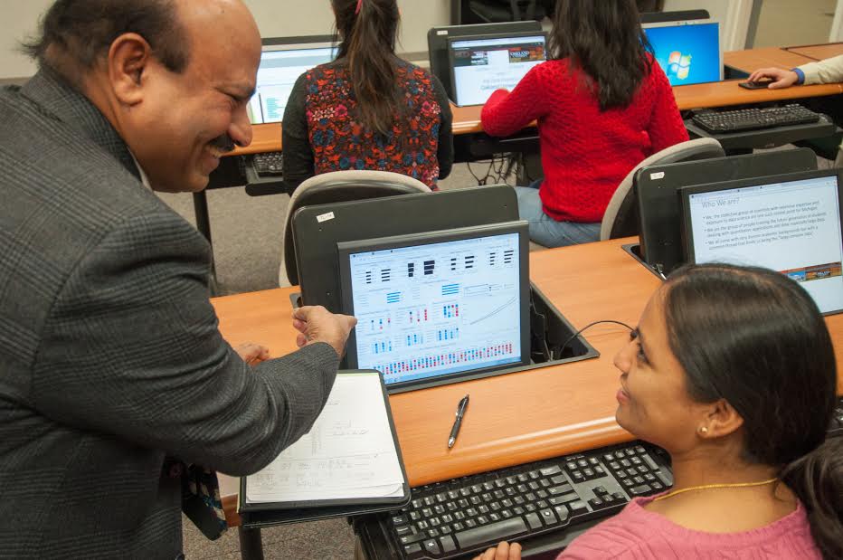 New Business Analytics Certificate Broadens  Education Programs at OU
