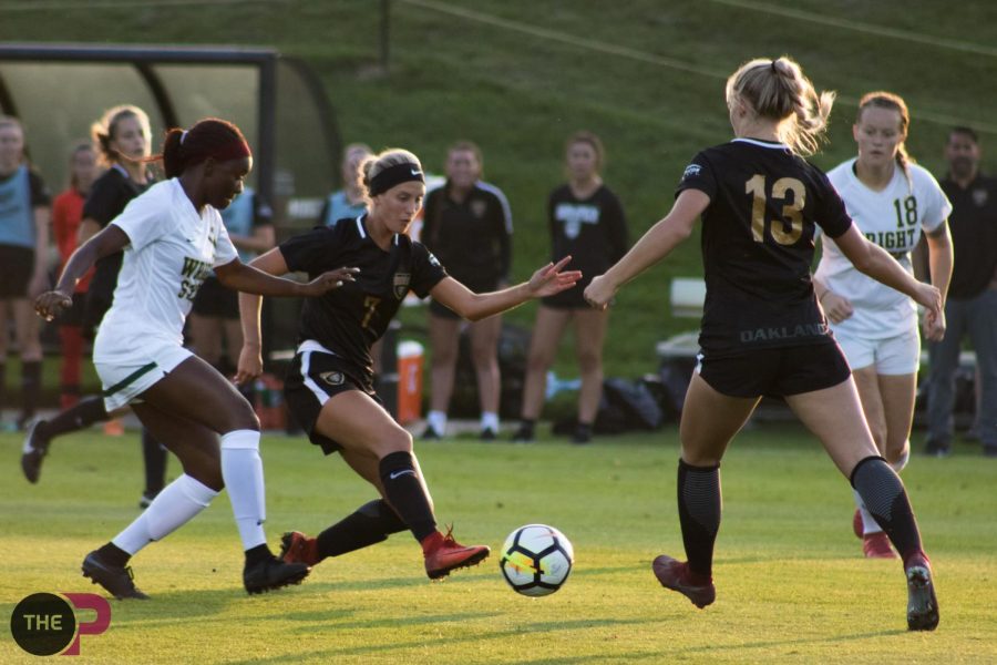 Womens soccer falls in Horizon League opener, 1-0