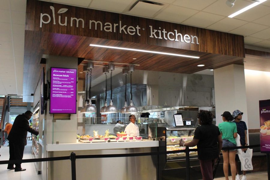 Plum Market offers fresh, healthy options for students on campus