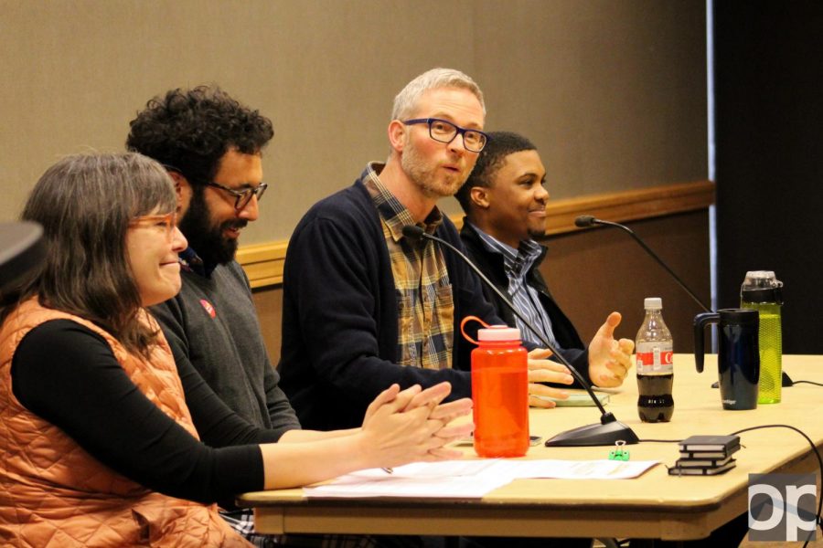Creative writing experts teach students “how to succeed as a creative writing major”