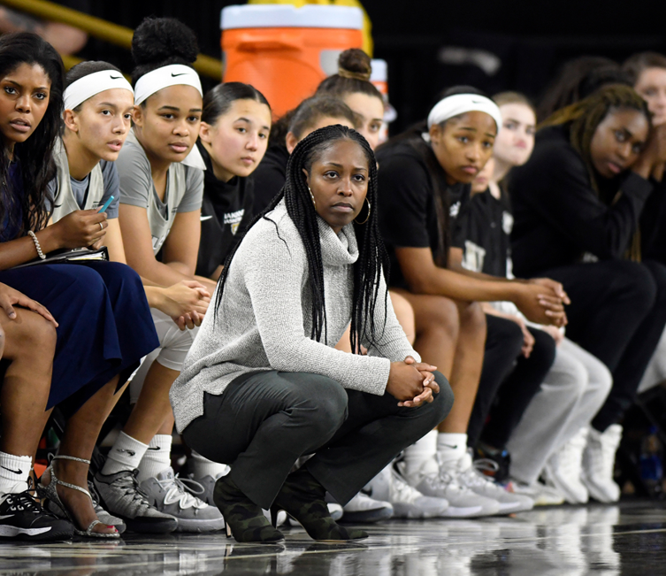 Ke'Sha Blanton on the sidelines coaching against the Youngstown Penguins.