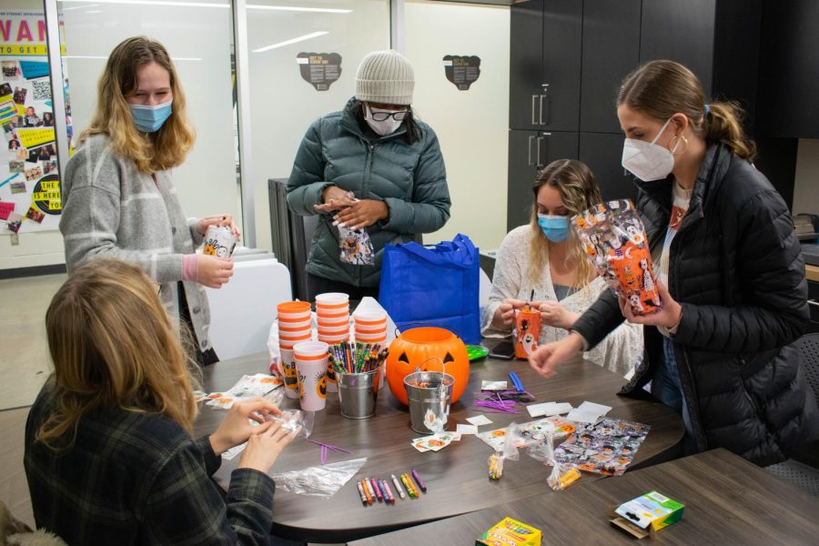 A variety of volunteer opportunities exist on campus — last week, students were able to make Halloween kits for underprivileged students in the area.