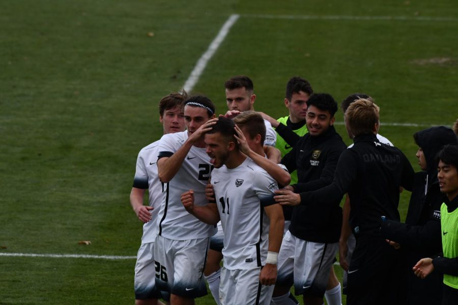 Mens+soccer+crowned+kings+of+the+Horizon+League%2C+clinch+spot+in+NCAA+tournament