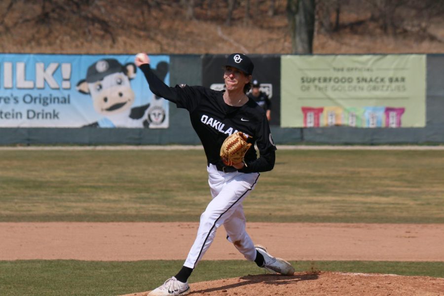 Quinton Kujawa pitched five shutout innings while only allowing one hit in Oakland's win over Bowling Green.