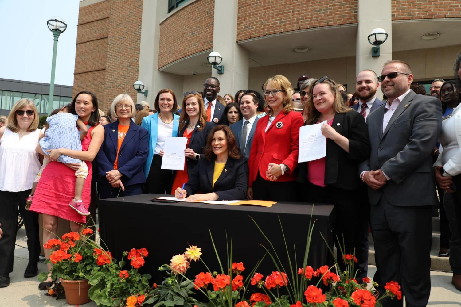 Governor Whitmer Signs Red Flag Gun Bill Into Law – The Oakland Post