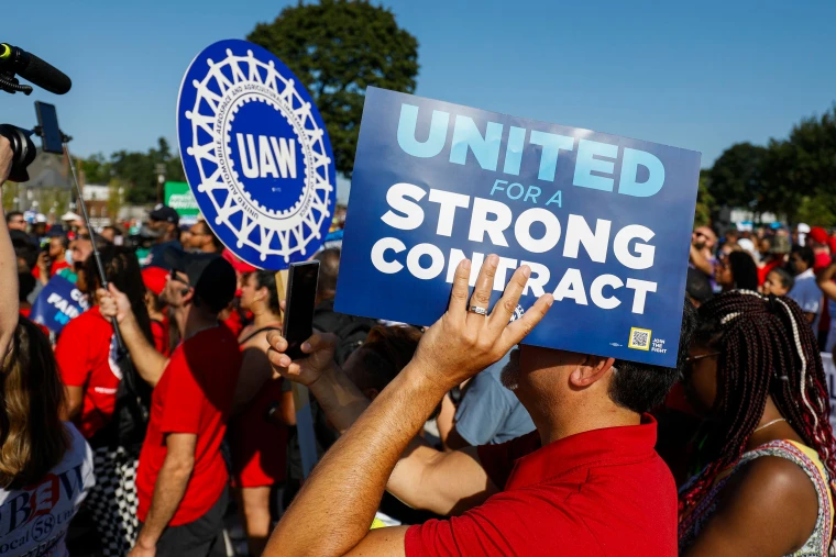 Everything you need to know about the potential UAW-Detroit automaker strike