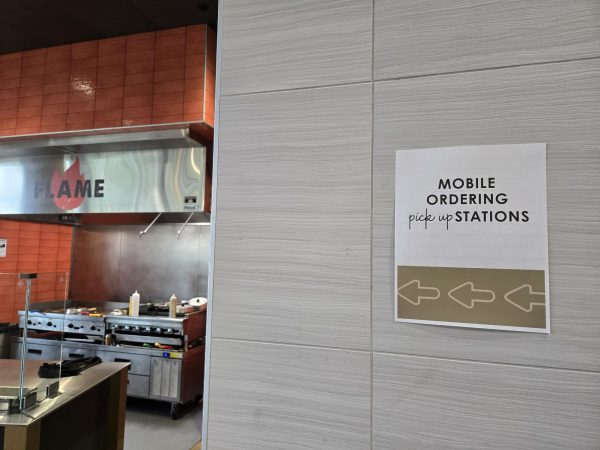 Hillcrest dining hall changes to mobile ordering exclusively