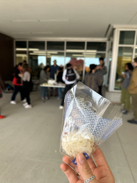 5 meals to students in need: One onigiri at a time