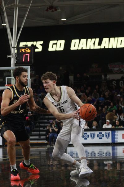 Men's basketball can't secure sweep against Northern Kentucky at home